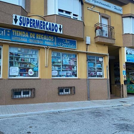 Hostal Y Apartamentos La Vereda Ruidera Exteriör bild