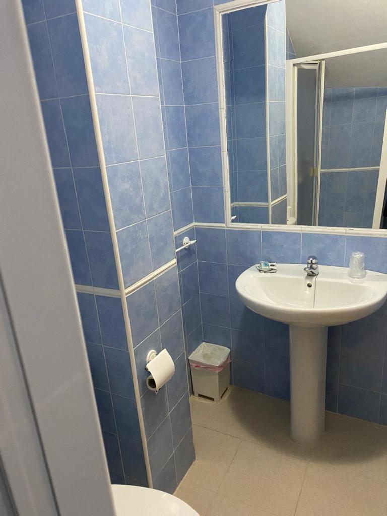 Hostal Y Apartamentos La Vereda Ruidera Exteriör bild