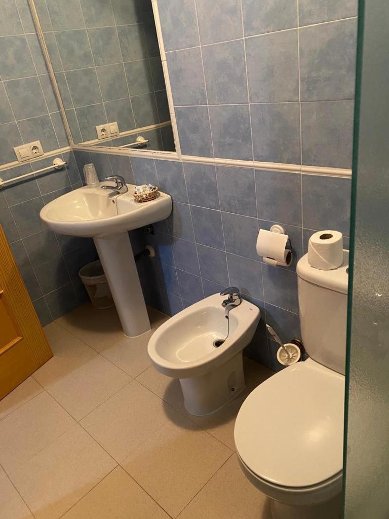 Hostal Y Apartamentos La Vereda Ruidera Exteriör bild
