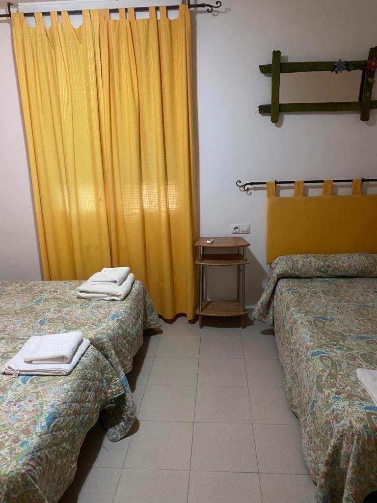 Hostal Y Apartamentos La Vereda Ruidera Exteriör bild