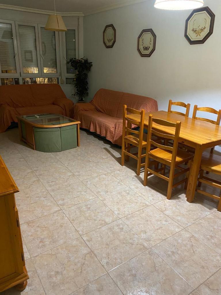 Hostal Y Apartamentos La Vereda Ruidera Exteriör bild